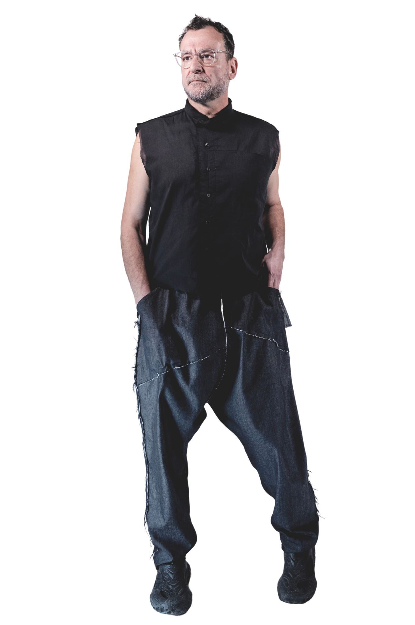 ZHANNAONA shirt cotton black asymmetrical sleeveless with leather buttons genderfluid unisex Barcelona avant-garde