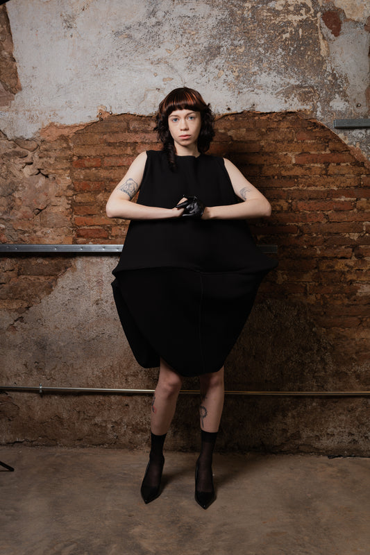 Whalebone Balloon Dress in Wool & Viscose