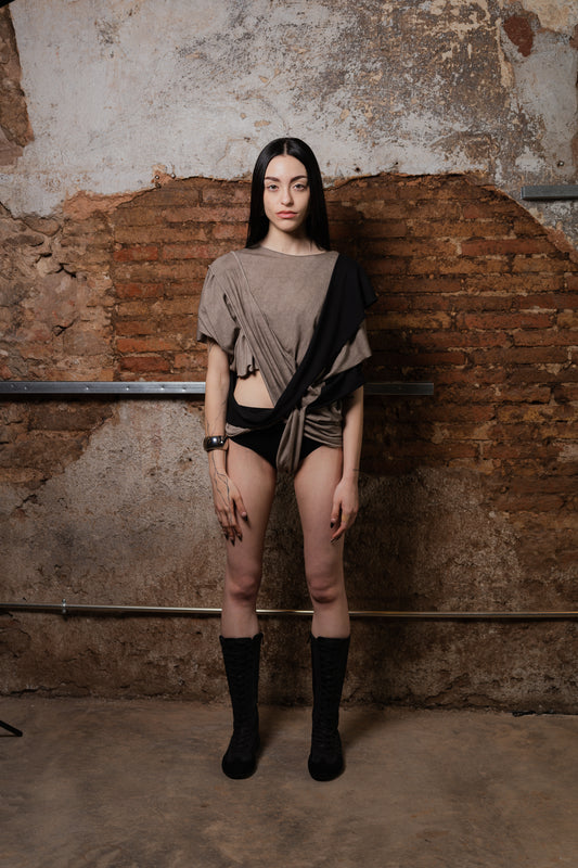 Wave Transformable Layered T-Shirt