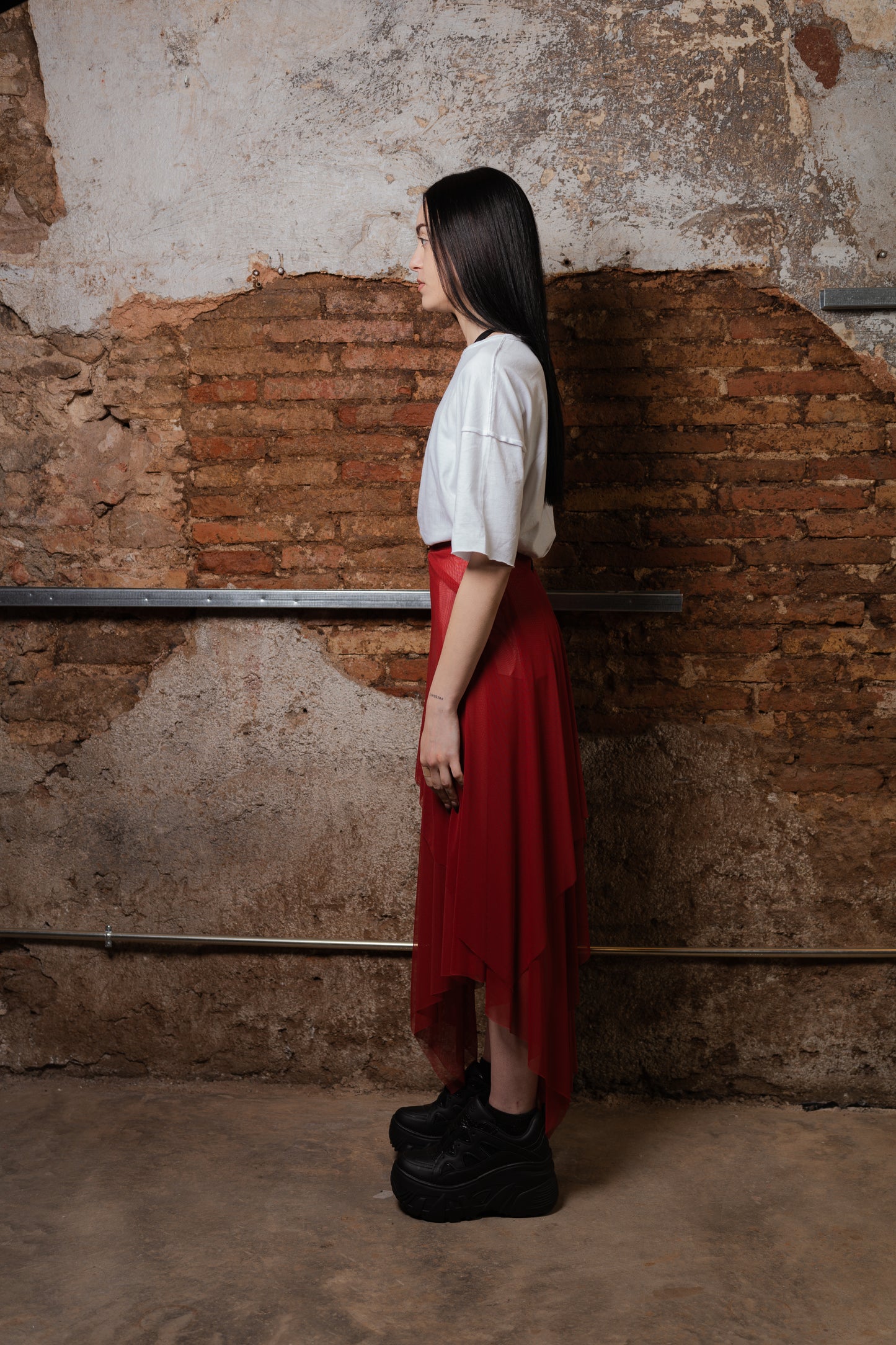 VENUS Transformable Skirt-Dress in Wine Mesh