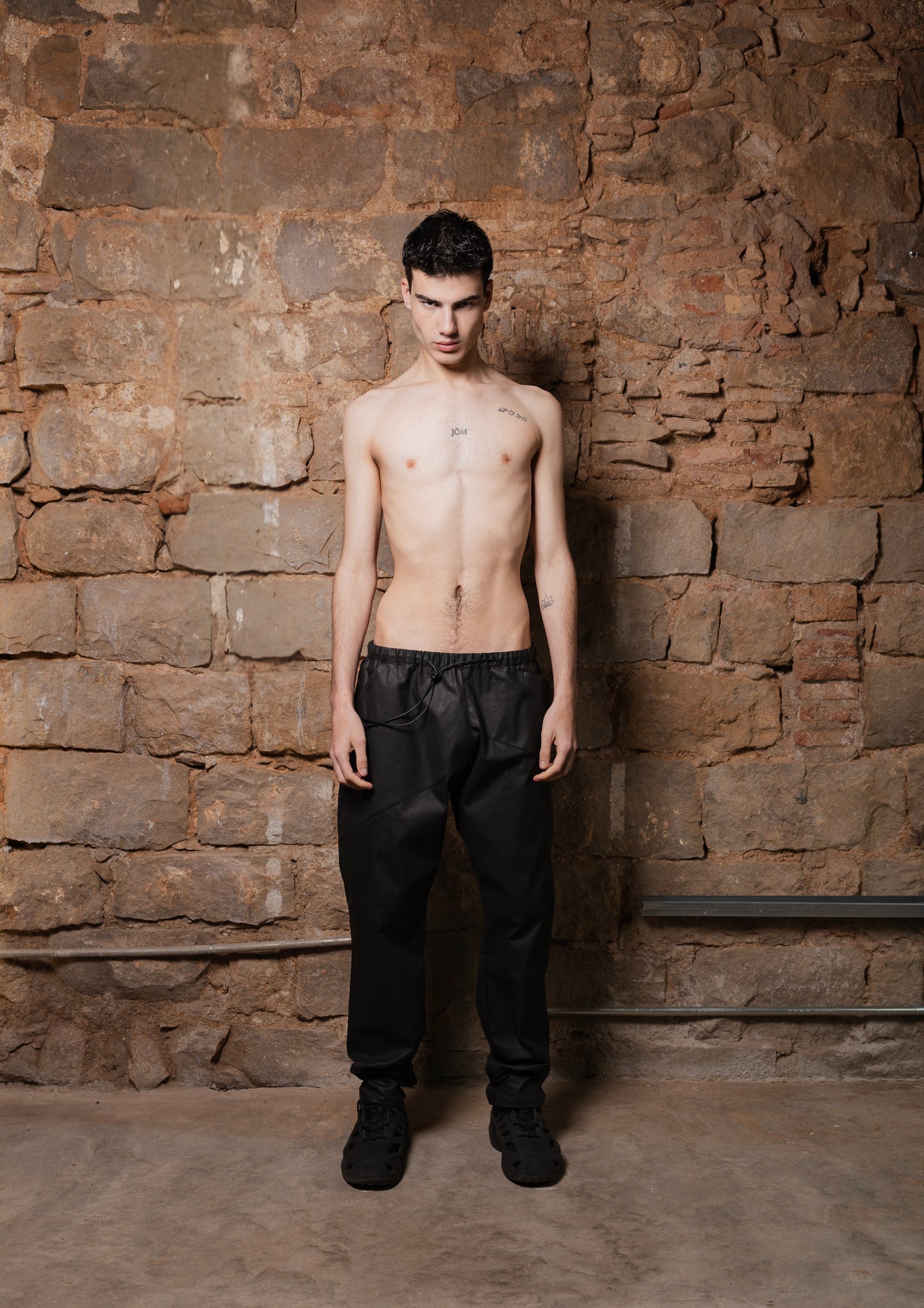 NEU Pants in Coated Denim Satin