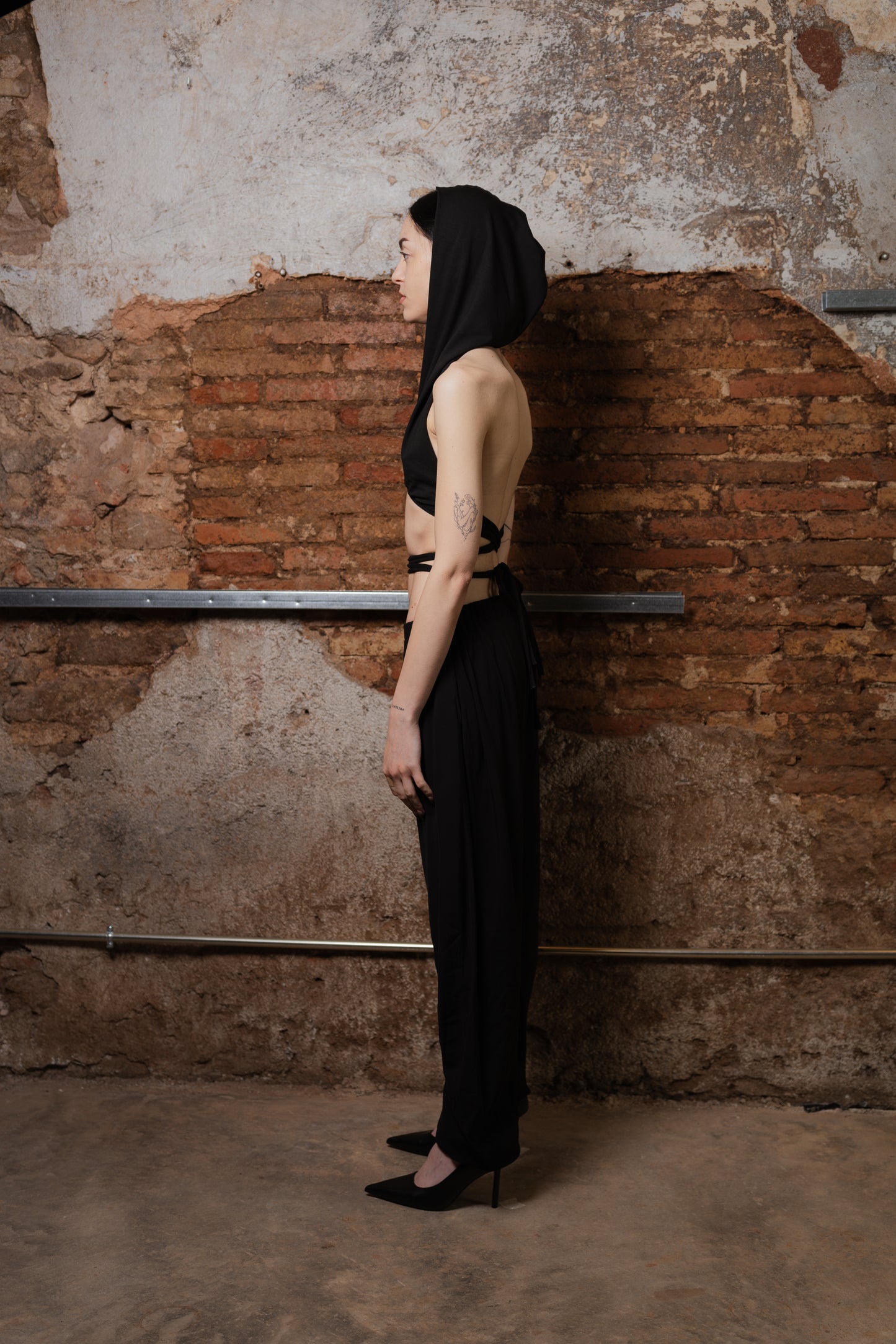 Low Rise Nefer 2.0 Black Pants