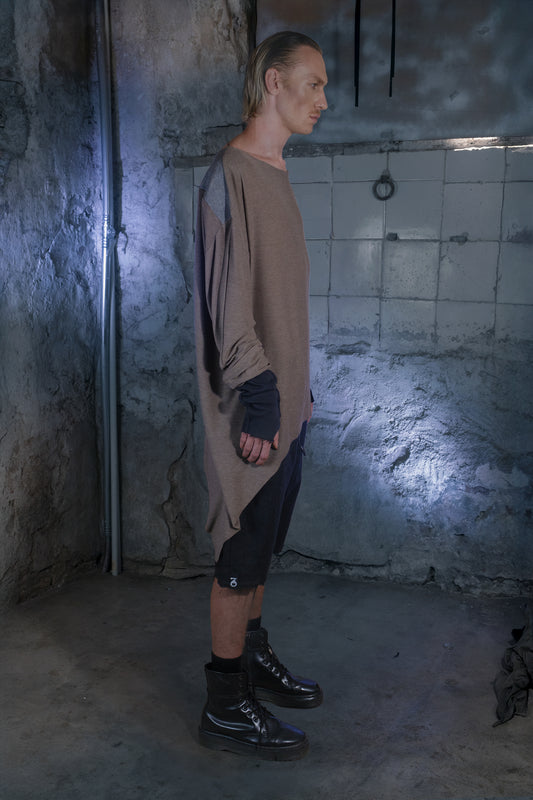 Tail Reversible Split-Back Oversize Jersey - ZHANNAONA | Camisetas - Detail View
