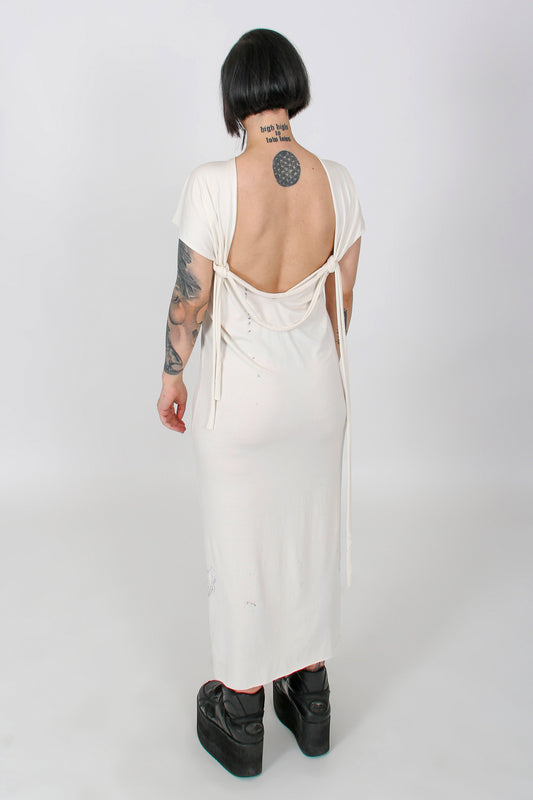 Transformable Zero Waste Drip Dress in Black - ZHANNAONA | Vestidos - Detail View