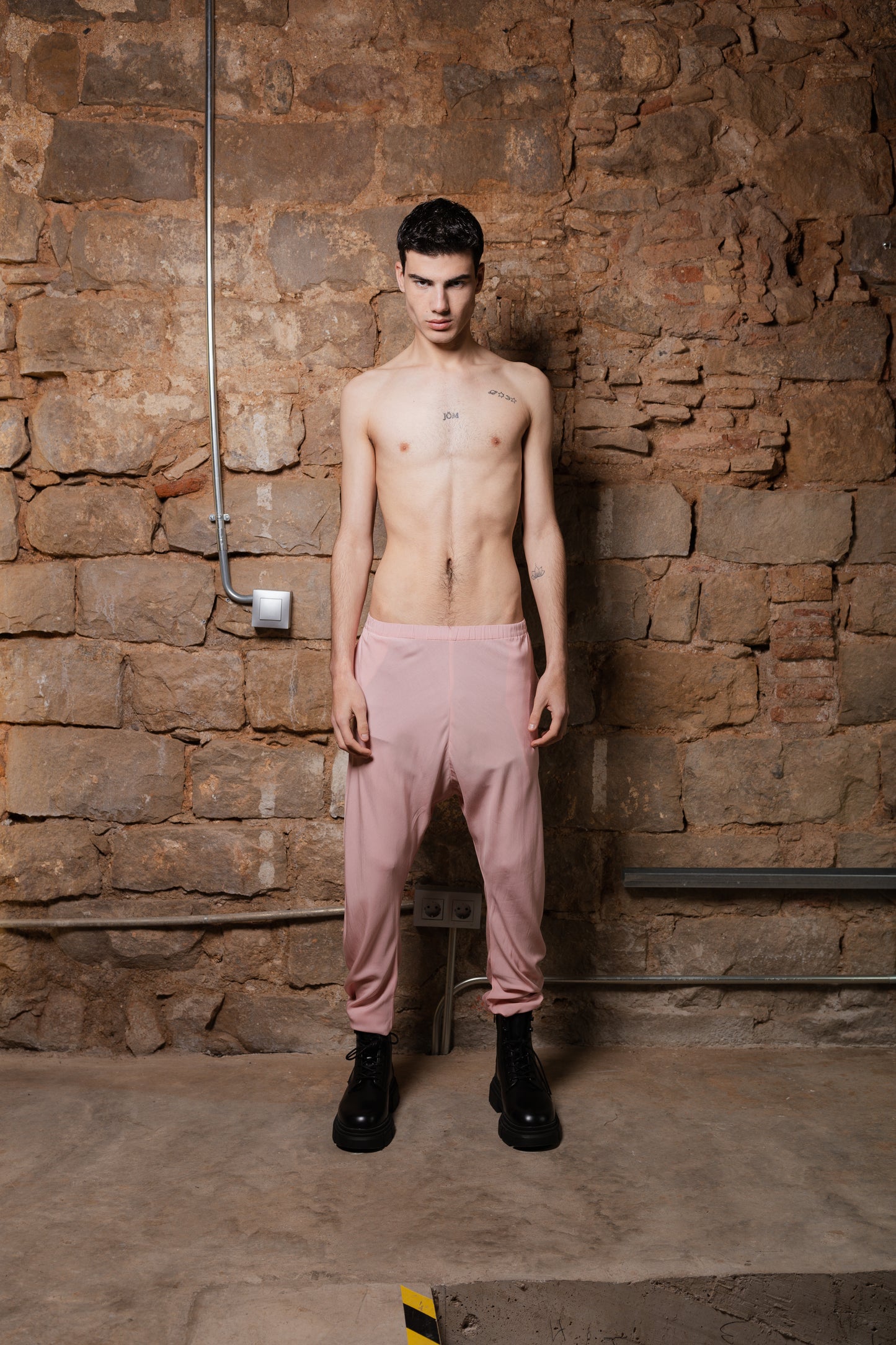 Low Rise Nefer Pants 2.0 in Pink Viscose