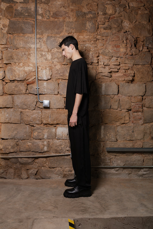 IVAN Oversize T-Shirt in Black Viscose
