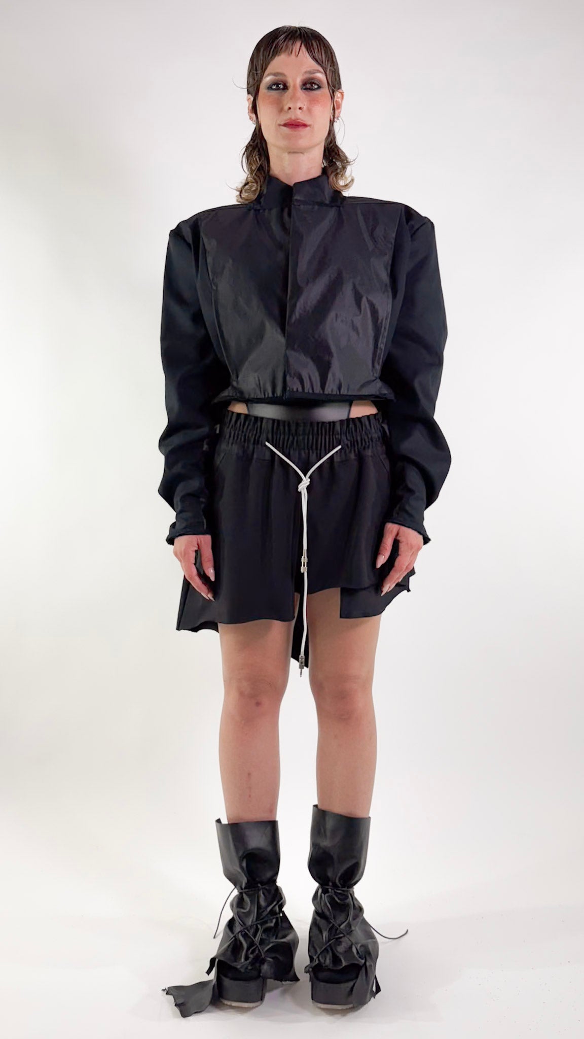CAN- CAN Crop Blazer
