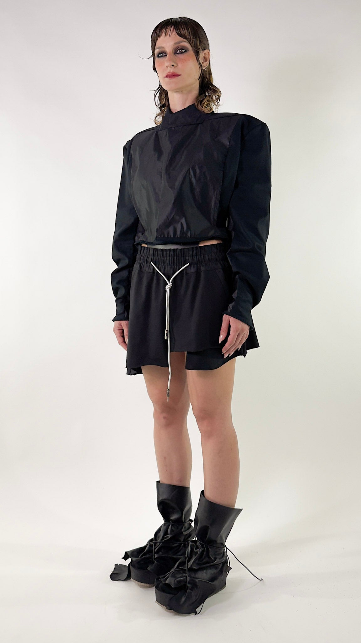 CAN- CAN Crop Blazer