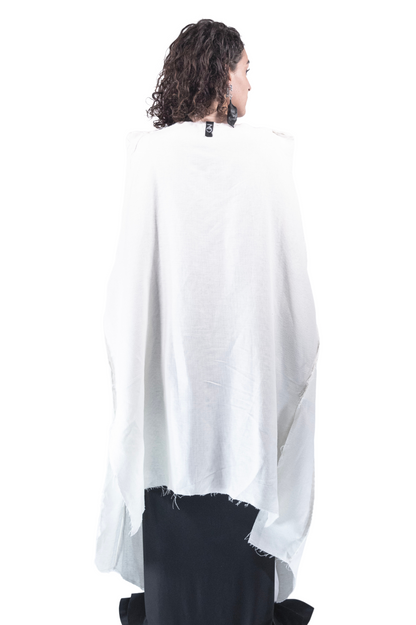 ZHANNAONA coat dune linen cotton bone white transformable sleeveless asymmetrical  oversize genderfluid unisex futuristic style Barcelona avant-garde