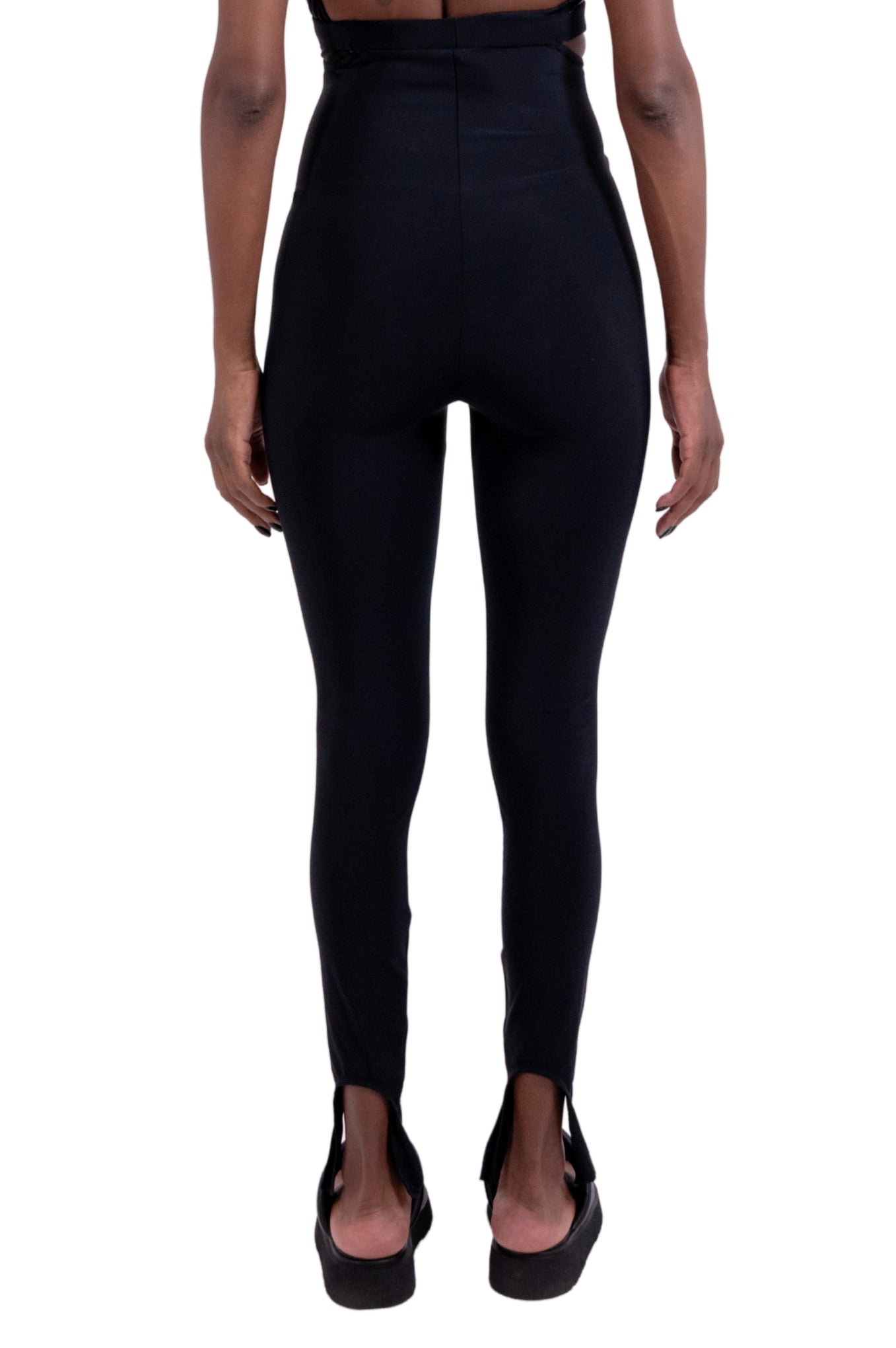 ZHANANONA leggins black high waisted breathable spandex comfort high rise freedom of movement zero waste Barcelona avant-garde