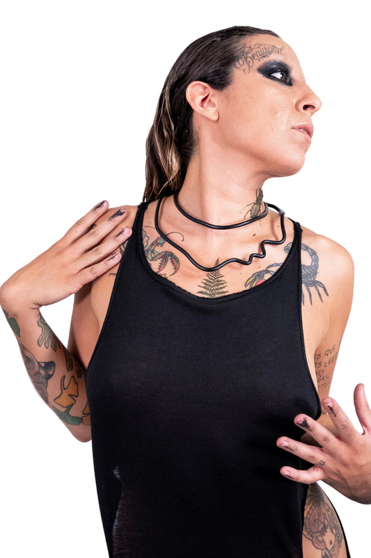 ZHANNAONA necklace face rubber black genderfluid unisex zero waste diversity Barcelona avant-garde accessory