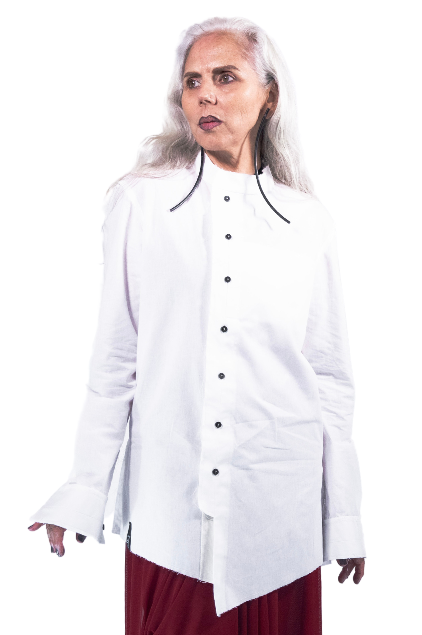 ZHANNAONA shirt linen asymmetrical oversized shirt with Japanese cut in bone whit unisex with leather buttons genderfluid unisex handmade Barcelona avant-garde