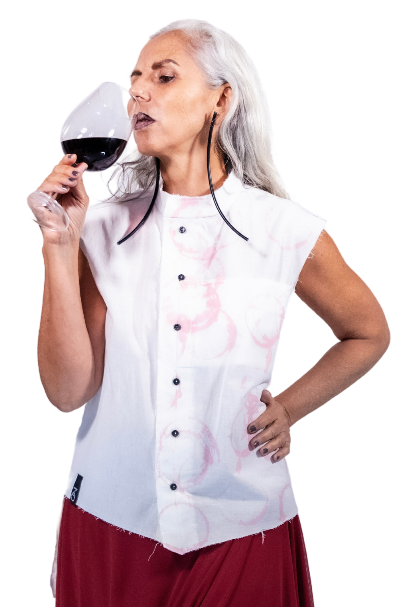 ZHANNAONA shirt cotton with leather buttons white and wine genderfluid unisex handmade painted Barcelona avant-garde