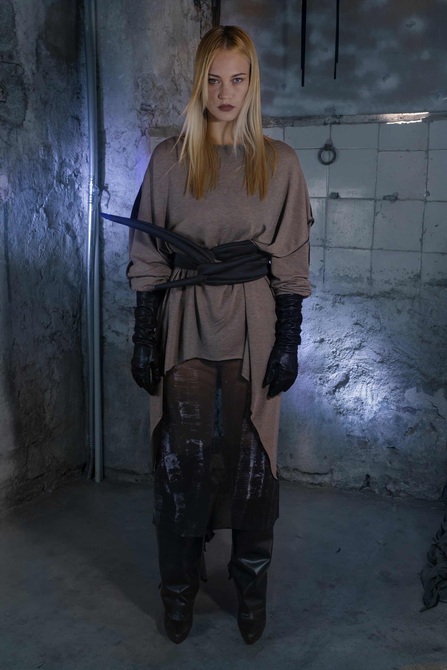 Horns Turban-Belt Sculpture