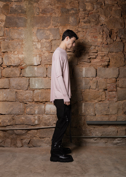 Asymmetrical Pink Long Sleeve with Thumb Holes - ZHANNAONA | Camisetas - Detail View