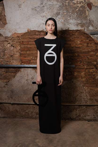 Corp Sleeveless Dress with Logo - ZHANNAONA | Vestidos