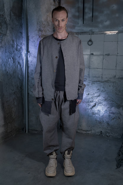 Deconstructed Reversible Bomber in Japanese Denim - ZHANNAONA | Partes de arriba - View 9