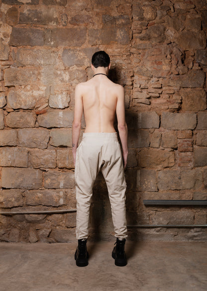 DRIP Beige Linen Pants - ZHANNAONA | Pantalones - Back View