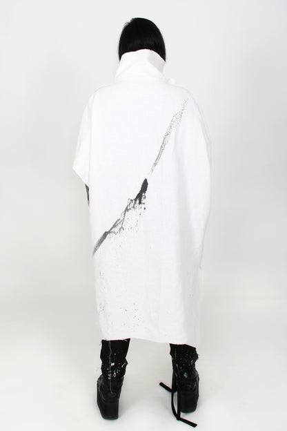 Drip Linen White Hand-Painted Cape - ZHANNAONA | Partes de arriba - Back View