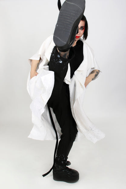 Drip Linen White Hand-Painted Cape - ZHANNAONA | Partes de arriba - View 6