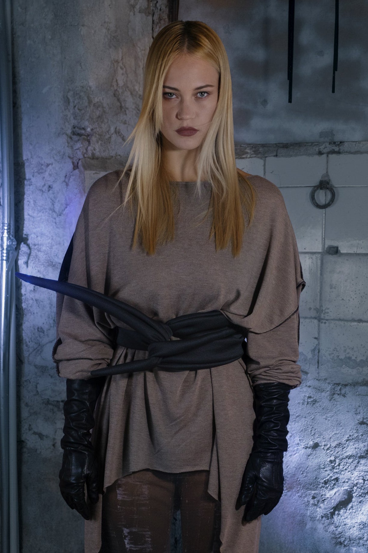 Horns Turban-Belt Sculpture - ZHANNAONA | Ropa y accesorios