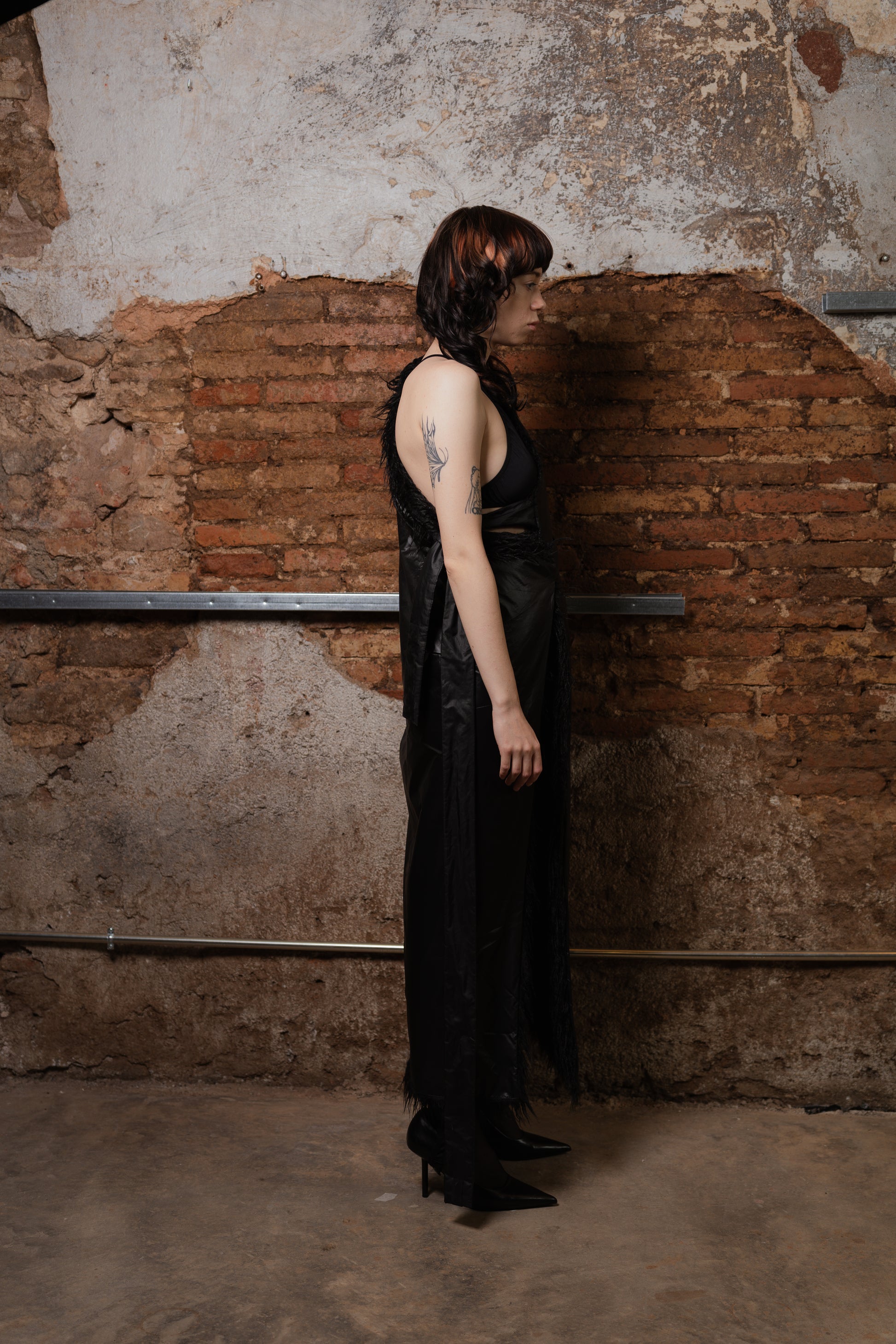 Mongolian Faux-Fur Vegan Reversible Unilateral Coat - ZHANNAONA | Partes de arriba - View 10