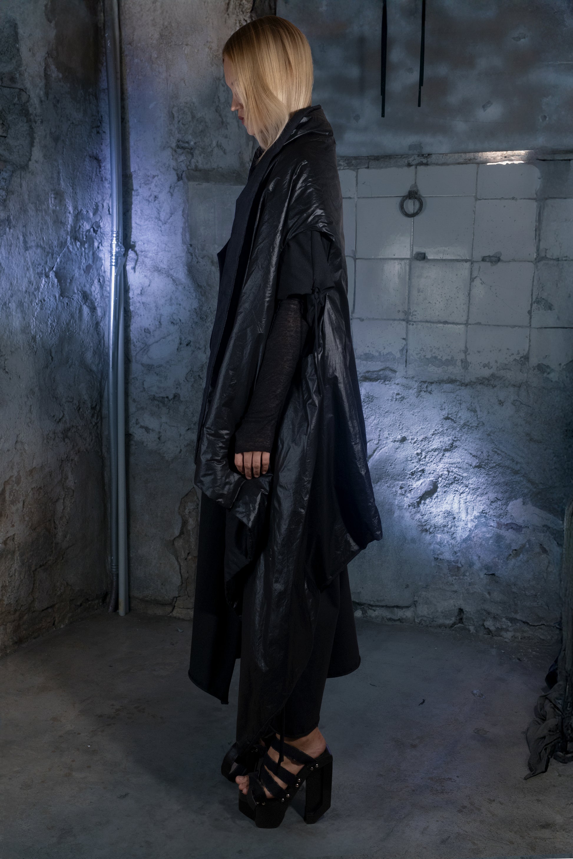 Mutant Puffy Transformable Vest - ZHANNAONA | Partes de arriba - View 6