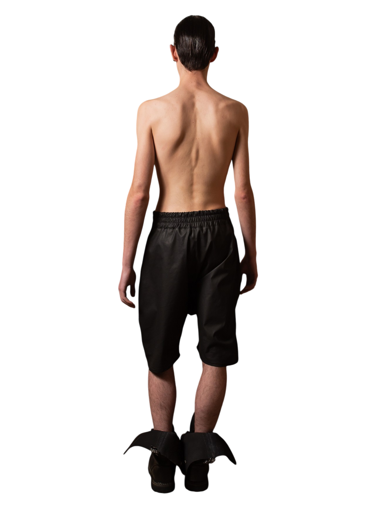 Kurze Sweat-Shorts aus beschichtetem Denim-Satin