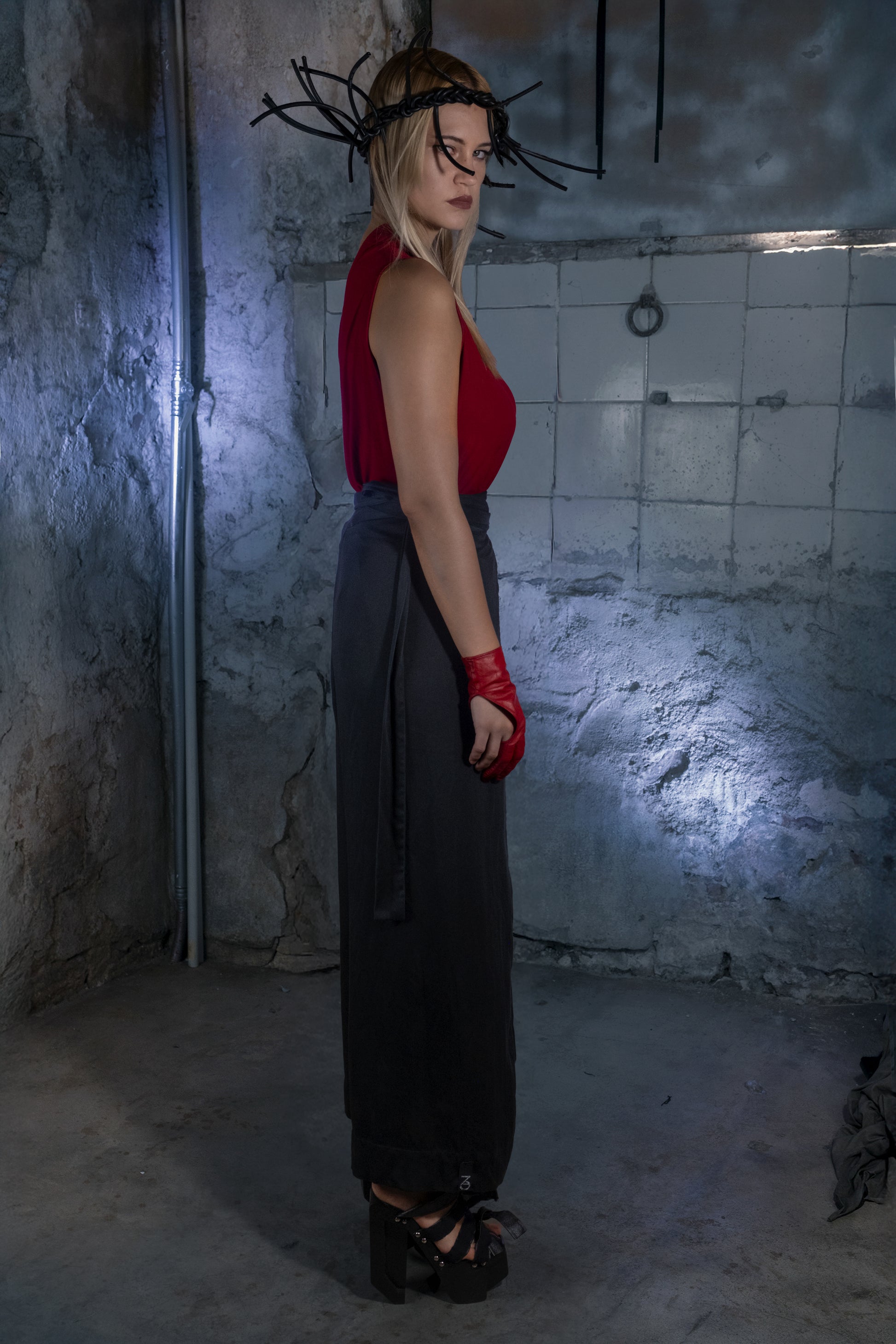 Tencel Wrap Samurai Pants - ZHANNAONA | Pantalones - Detail View