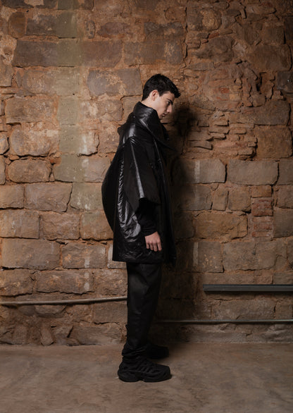 Trash Vinyl Puffer Jacket - ZHANNAONA | Partes de arriba - Detail View