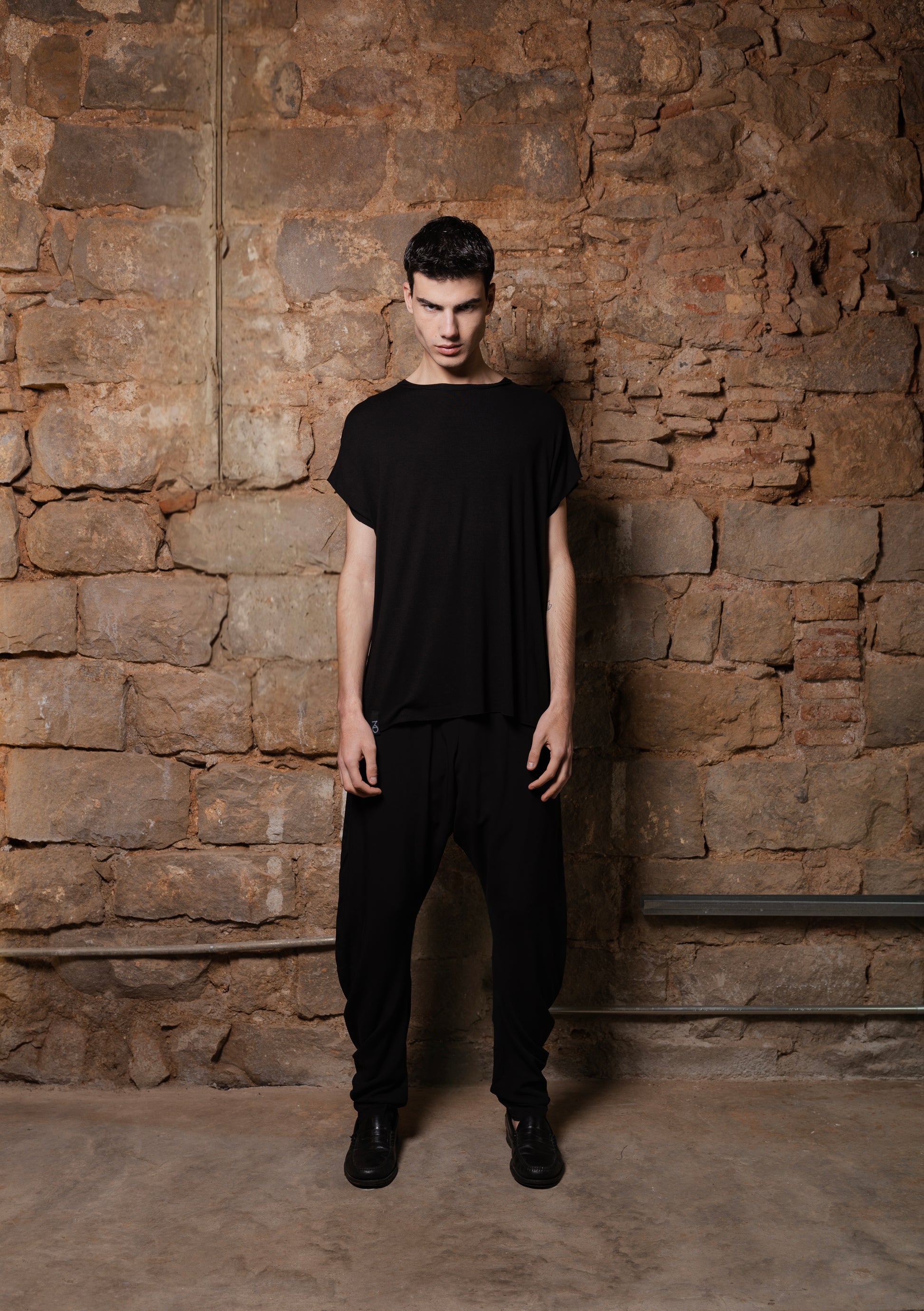 Wide Shoulder Vest T-Shirt in Cotton DANI - ZHANNAONA | Camisetas