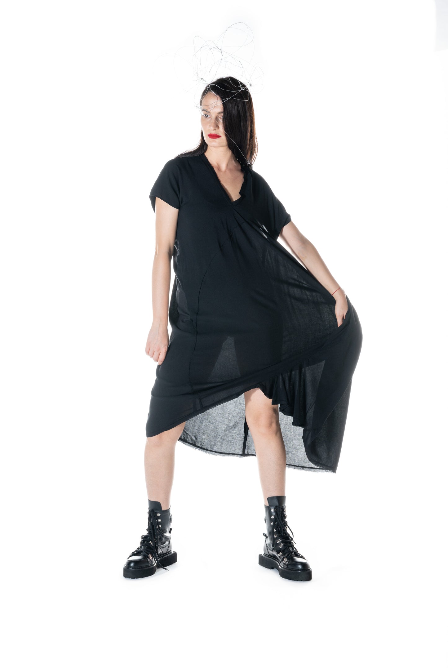 ZHANNAONA dress viscose knit black oversize fibonacci pattern draping kimono style genderfluid unisex Barcelona avant-garde fashion