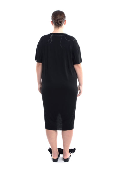 ZHANNAONA dress t shirt viscose knit oversize with pockets minimalist genderfluid unisex Barcelona avant-garde fashion