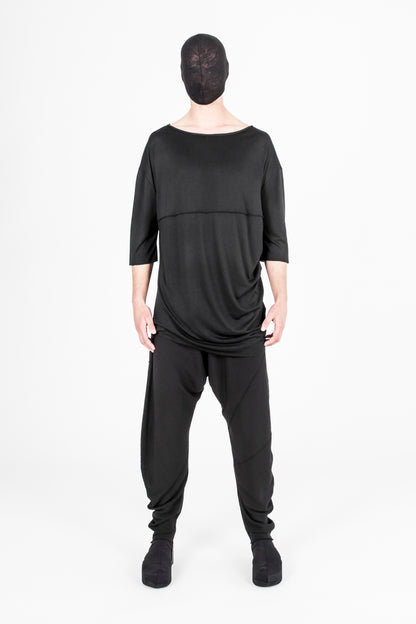 ZHANNAONA t shirt alf-sleeve oversize black viscose knit genderfluid unisex Barcelona avant-garde fashion