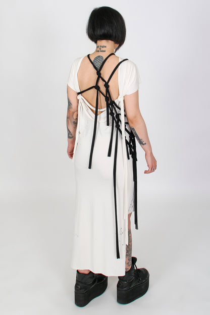 Transformable Zero Waste Drip Dress in Black - ZHANNAONA | Vestidos - View 4